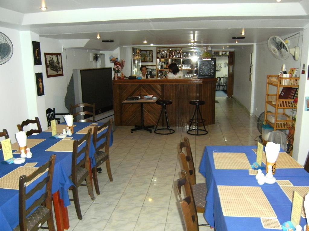Seabreeze Inn Karon Ngoại thất bức ảnh