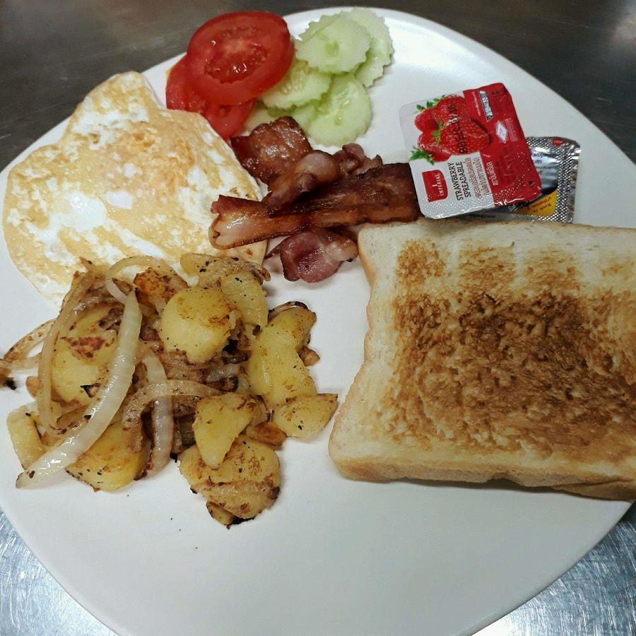 Seabreeze Inn Karon Ngoại thất bức ảnh